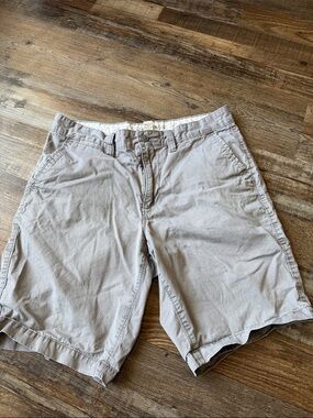 Sonoma men’s grey shorts size 33 waist